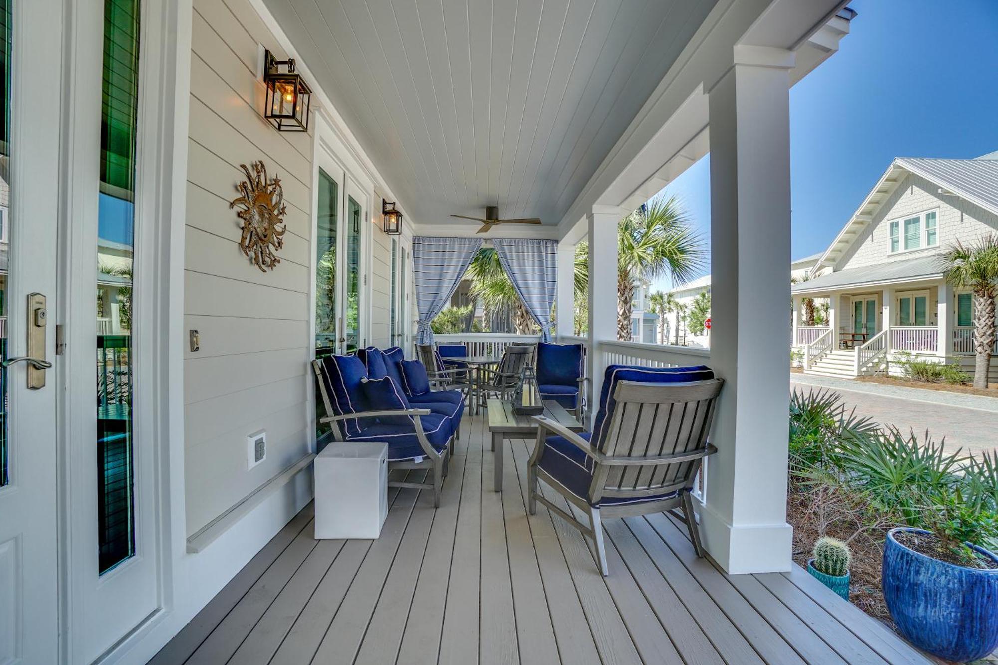 Prominence On 30a