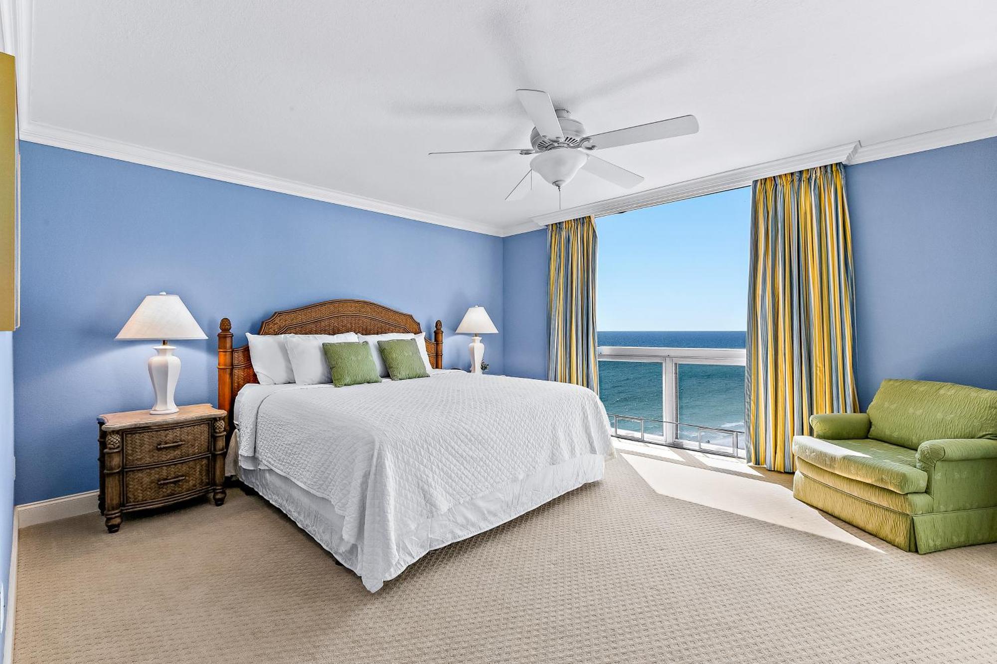 Shoreline Towers * Destin