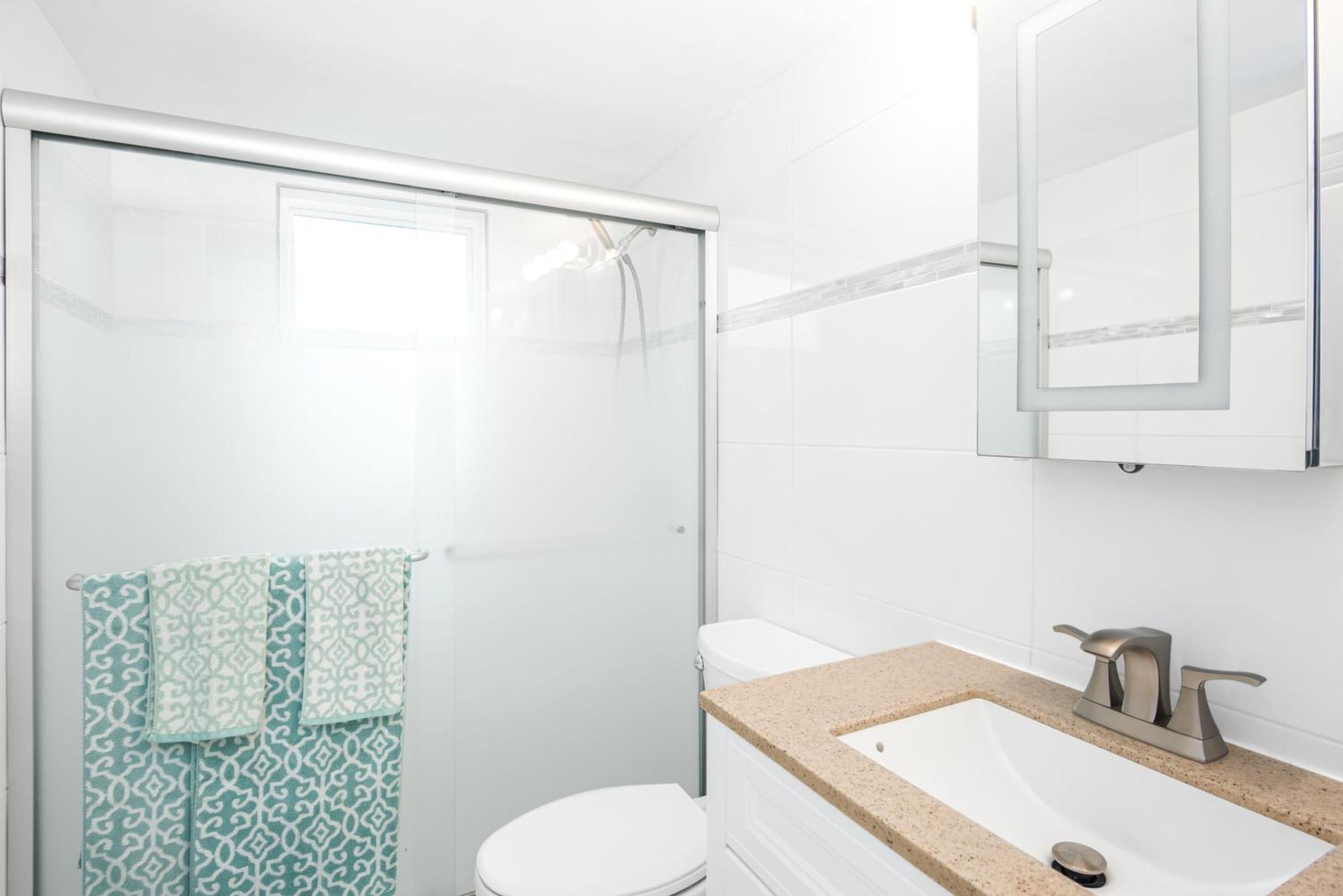 Island House Apartment