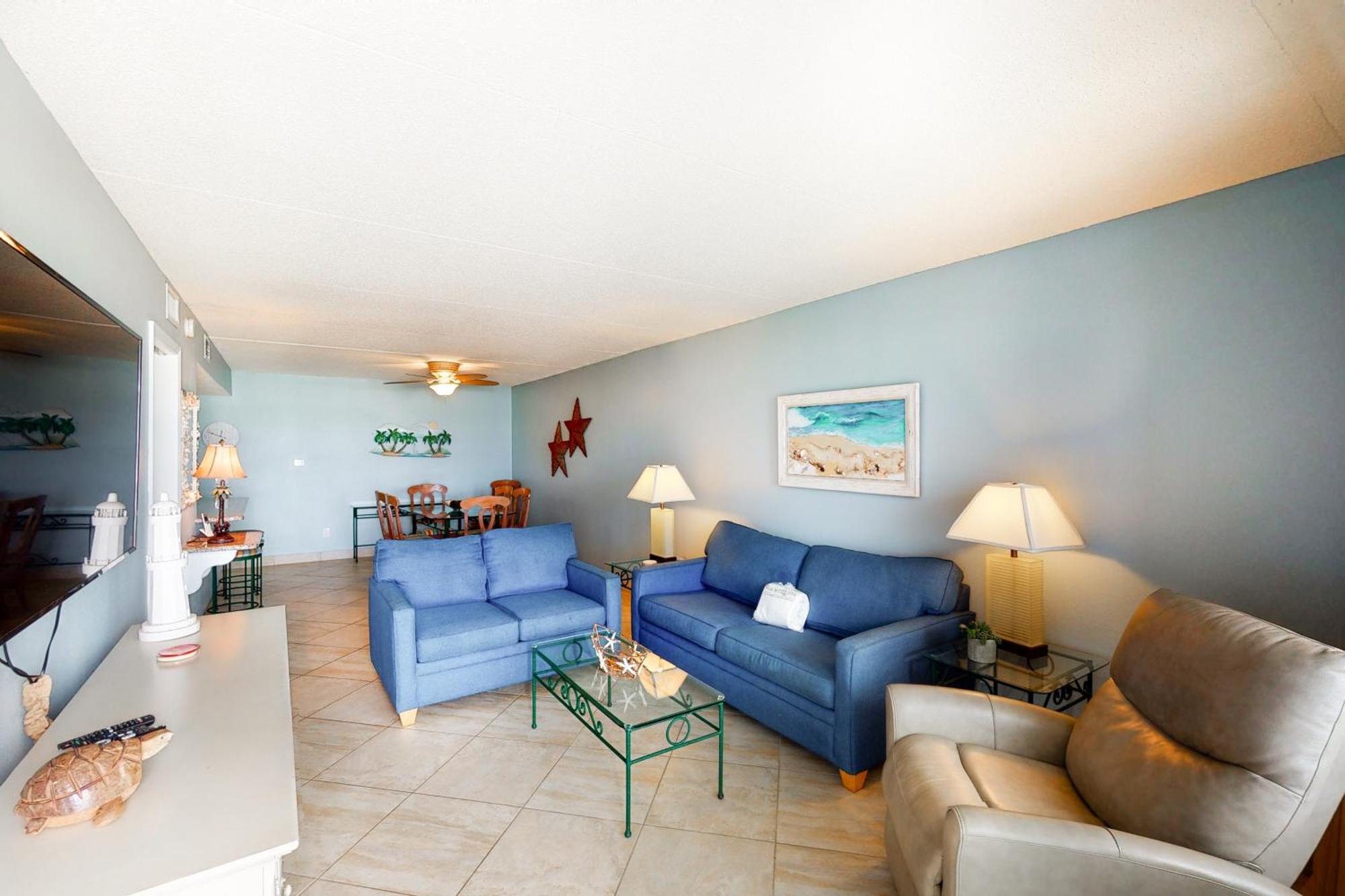 Island Echos 2nd - 3rd Floor *