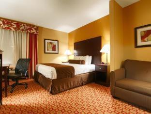 Western & Hotel 3*