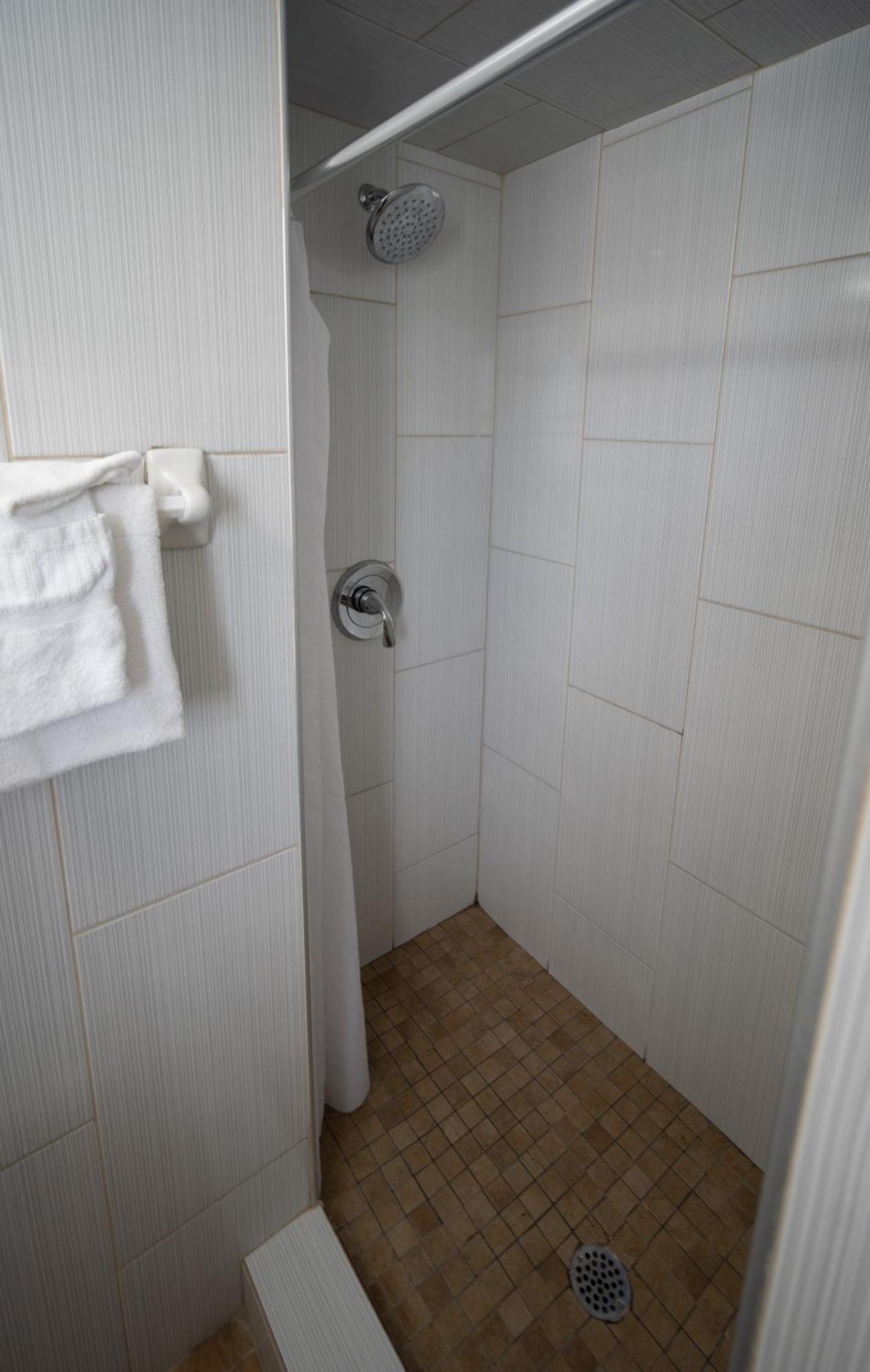 Motel Island Sun & - Venice, Florida Historic Downtown & Getaway 2*