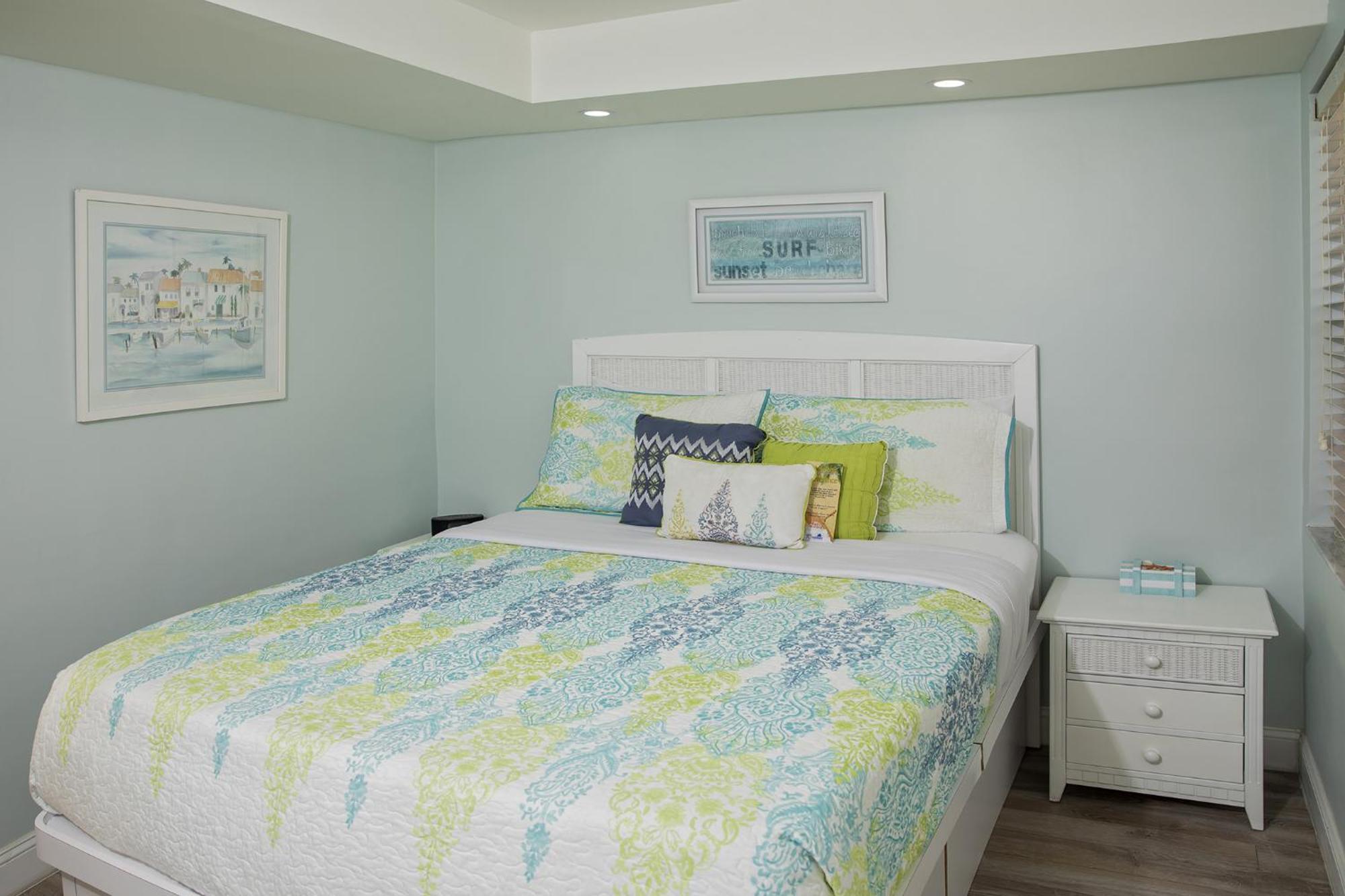 Windjammer And Club Resort