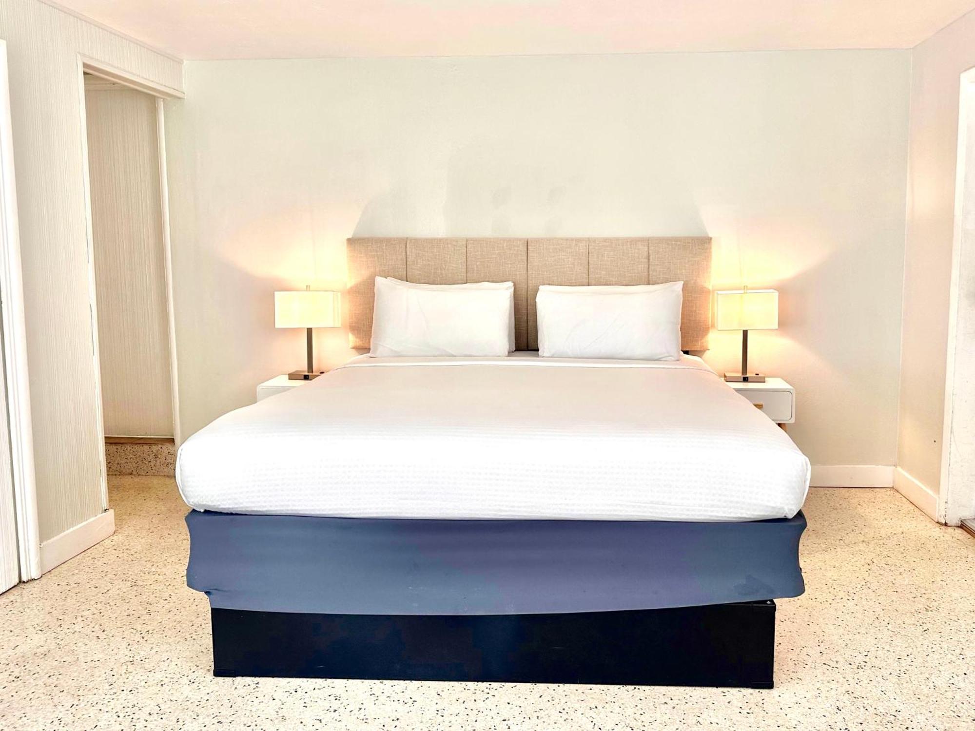 North 4* Fort Lauderdale