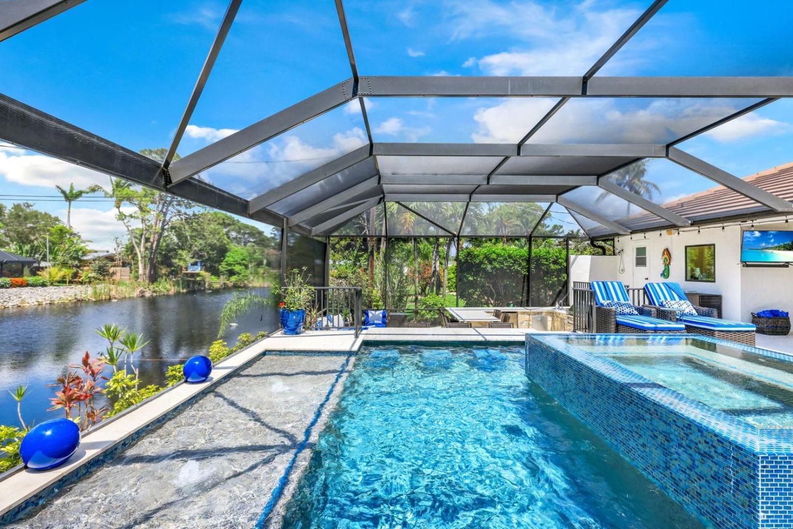 Like Amenities Close To * Bonita Springs