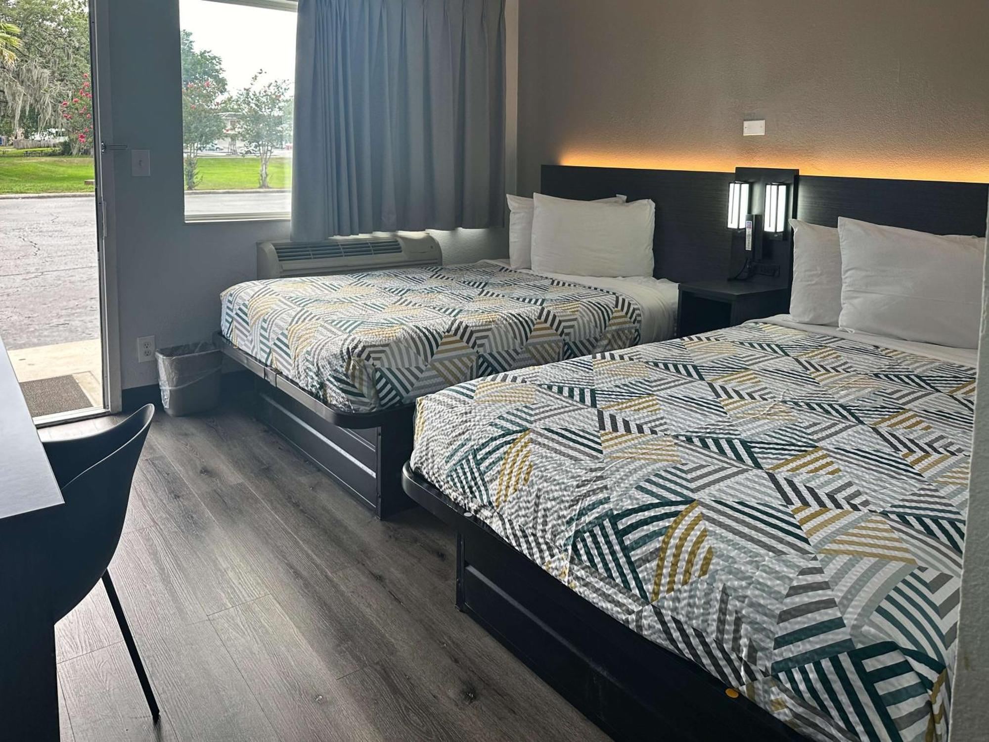 6-kissimmee, Fl - Orlando 2* Celebration
