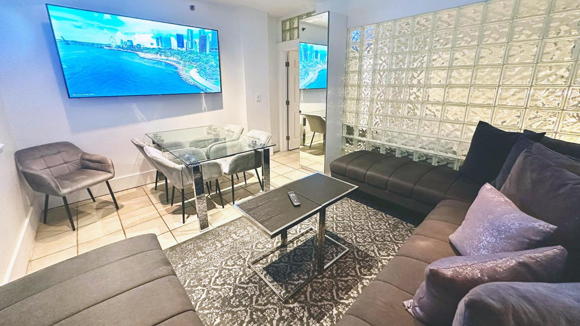 4 Rm On Sobesuites By Americanvacationliving * Miami Beach