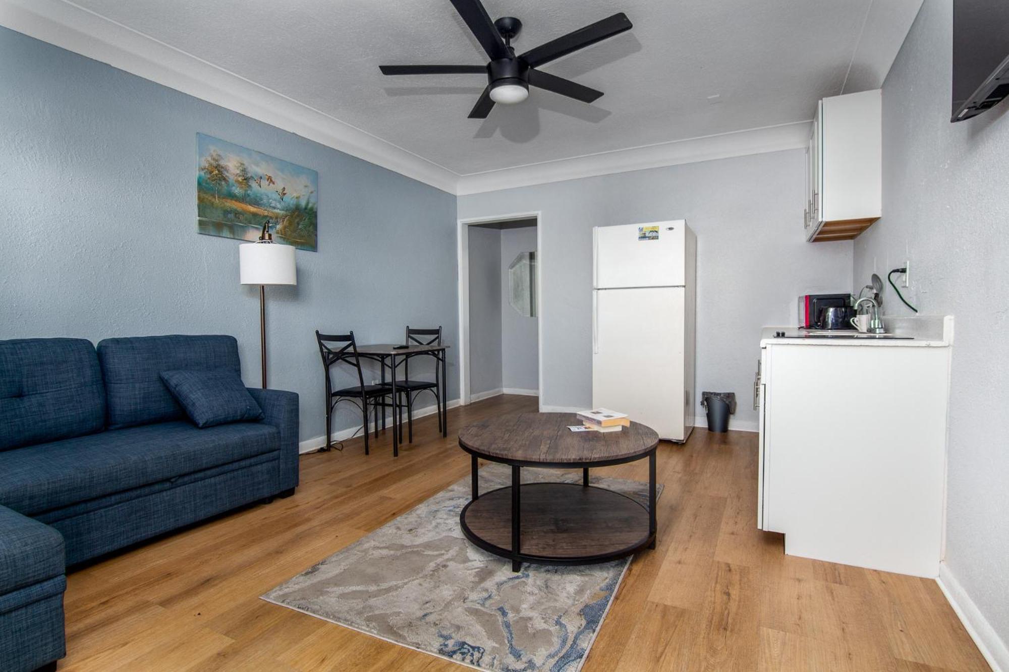 Pousada Suites Motel 3*