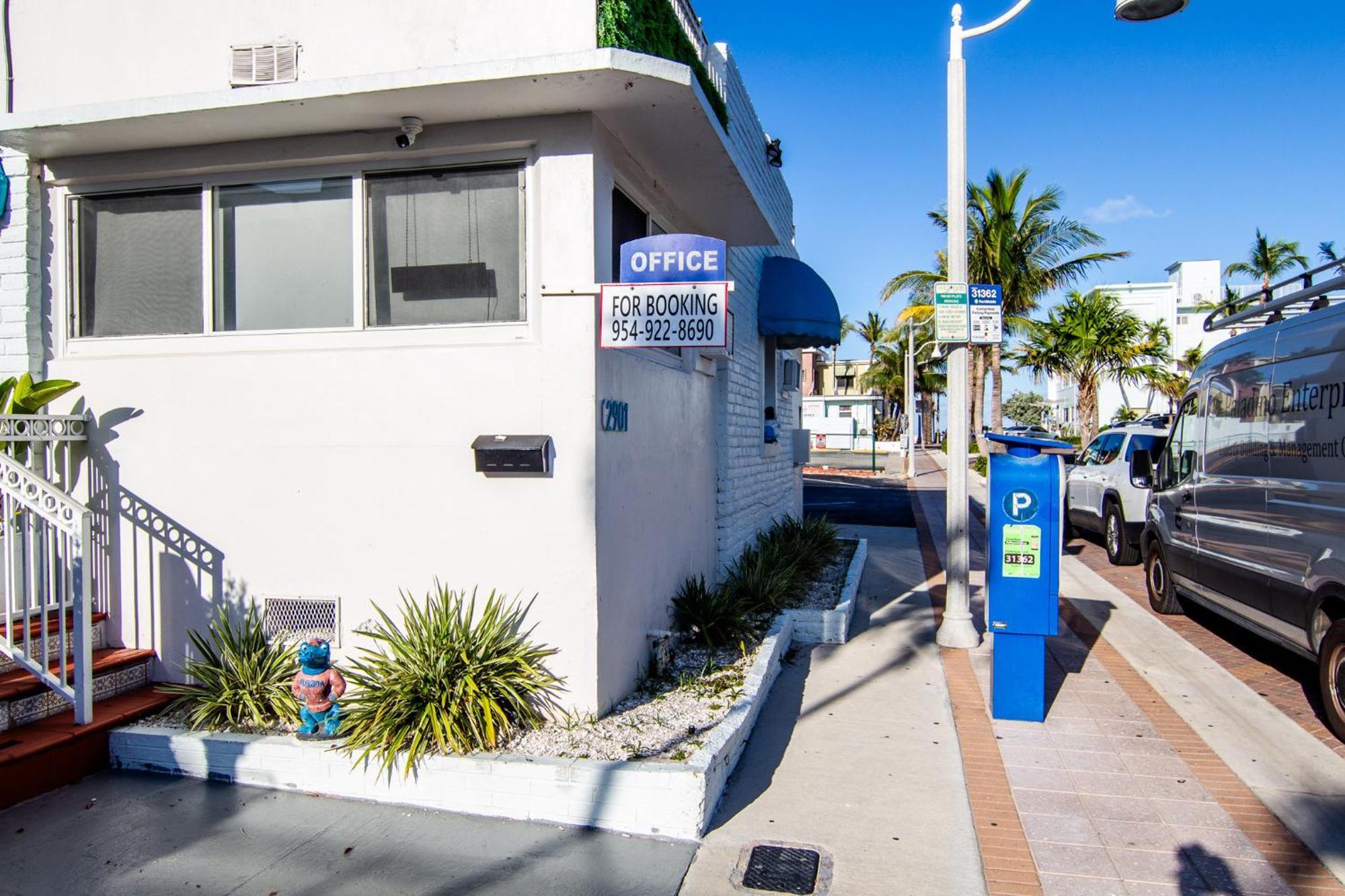 Motel Pousada Suites Hollywood