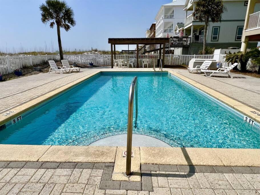 Front, Wave N Sea 202, Free Activities Included! Fort Walton Beach