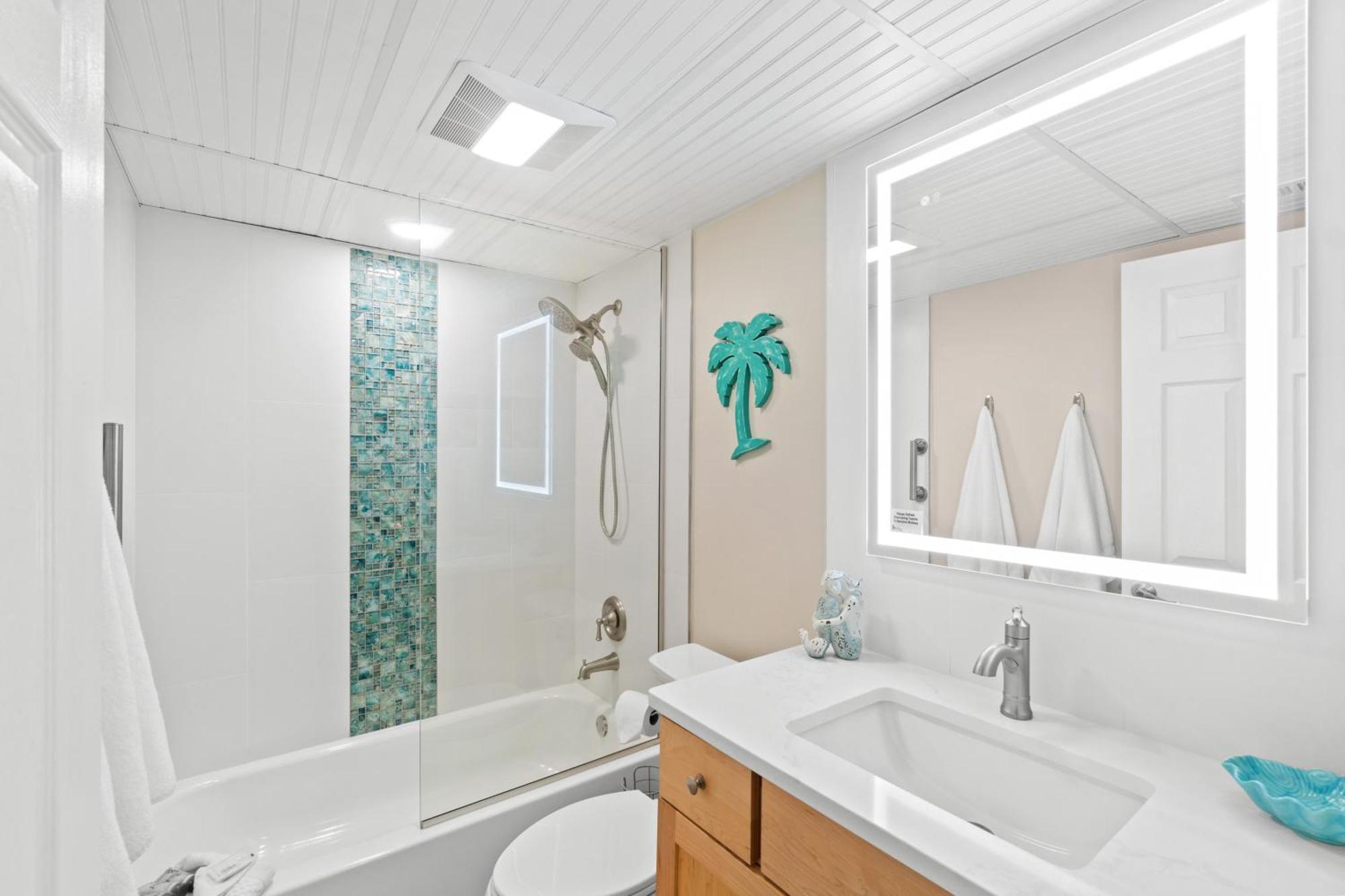 Holiday home Aquavista #303-w By Book That *