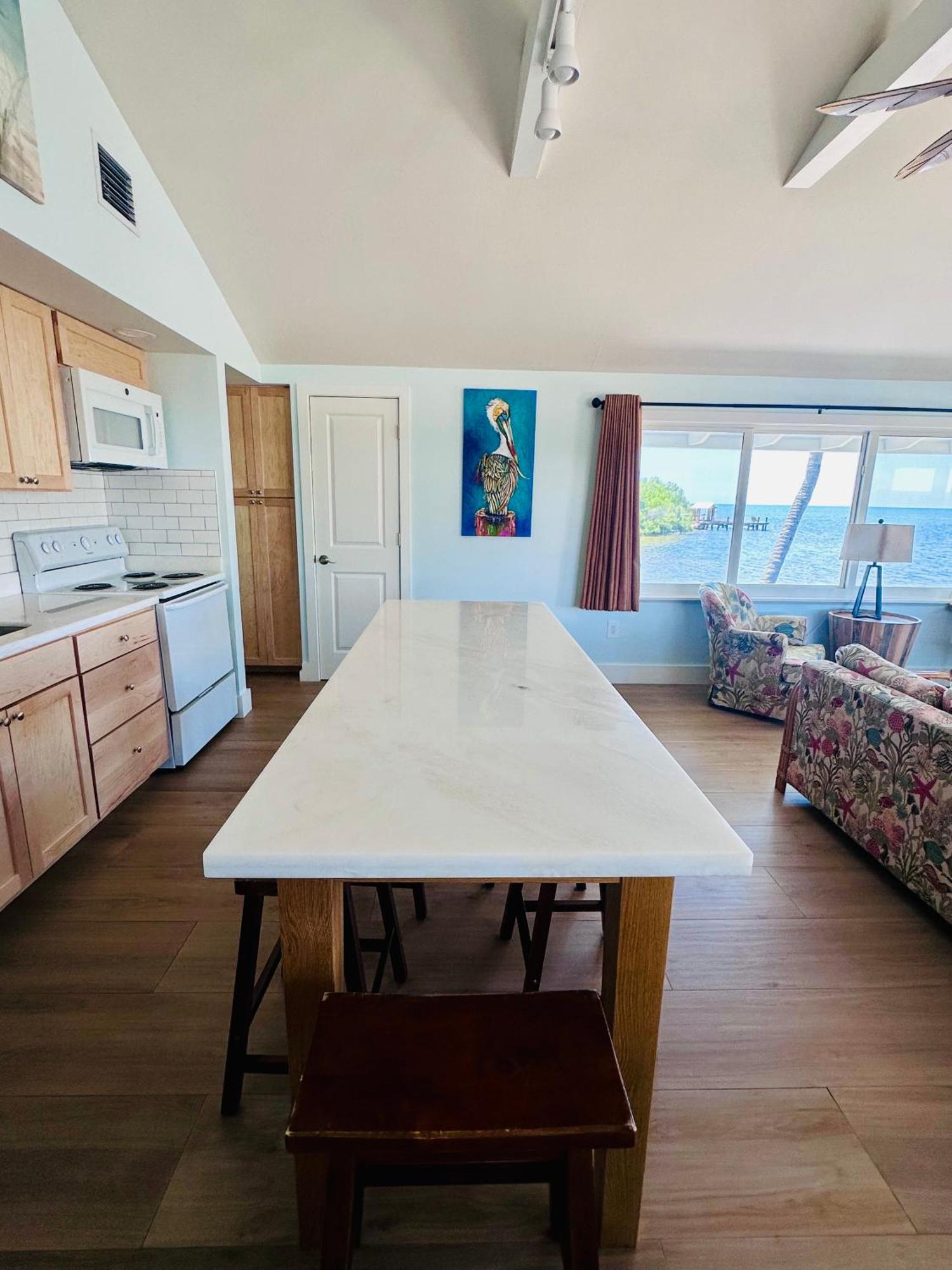 Ragged Edge & Marina Resort Islamorada