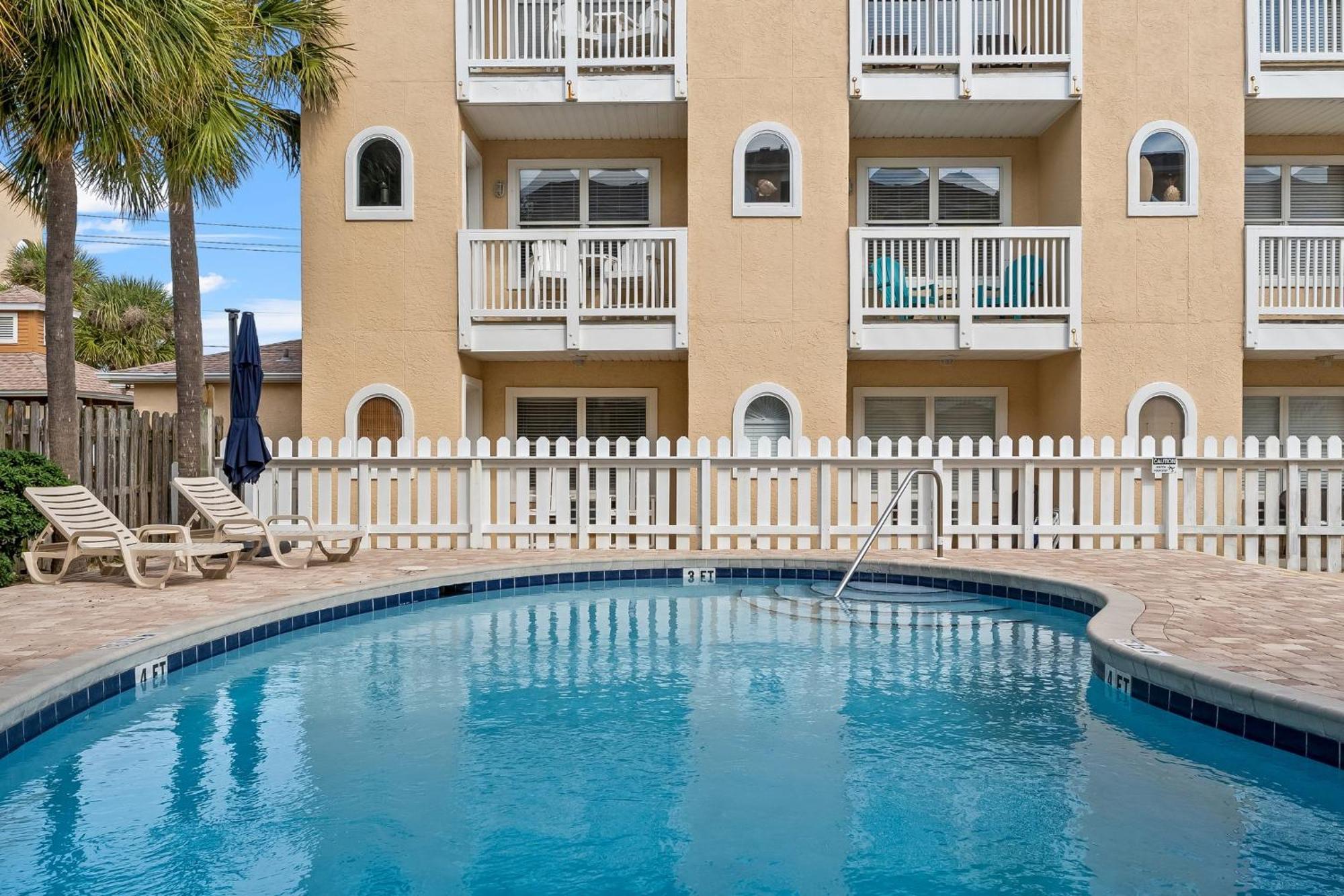 Apartment Treasure Island 2002 Panama City Beach