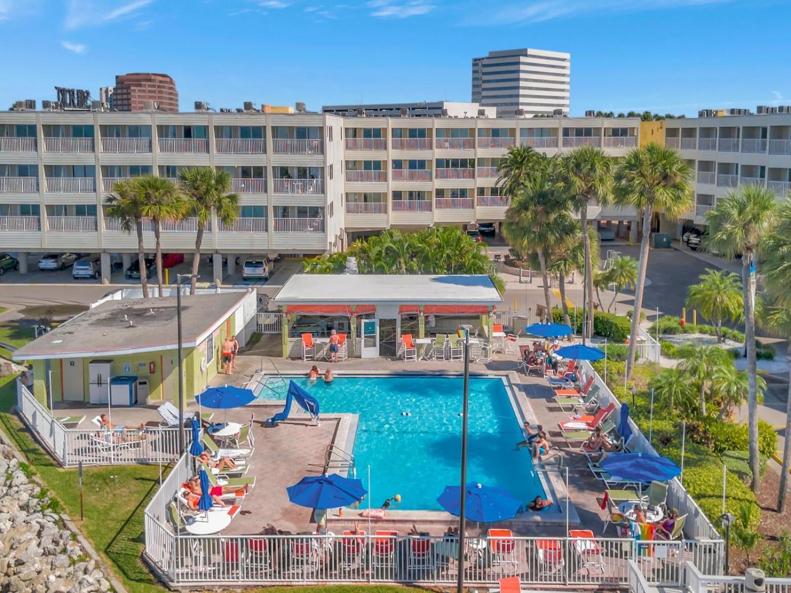 The Hemingway Subtropical Luxury On The Bay *