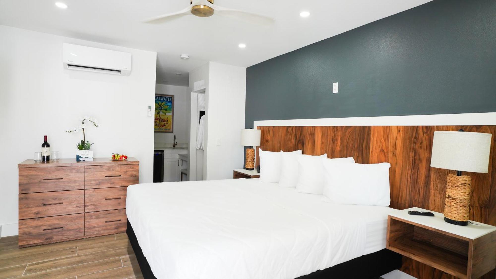 Motel Ivory Sands Beach Suites