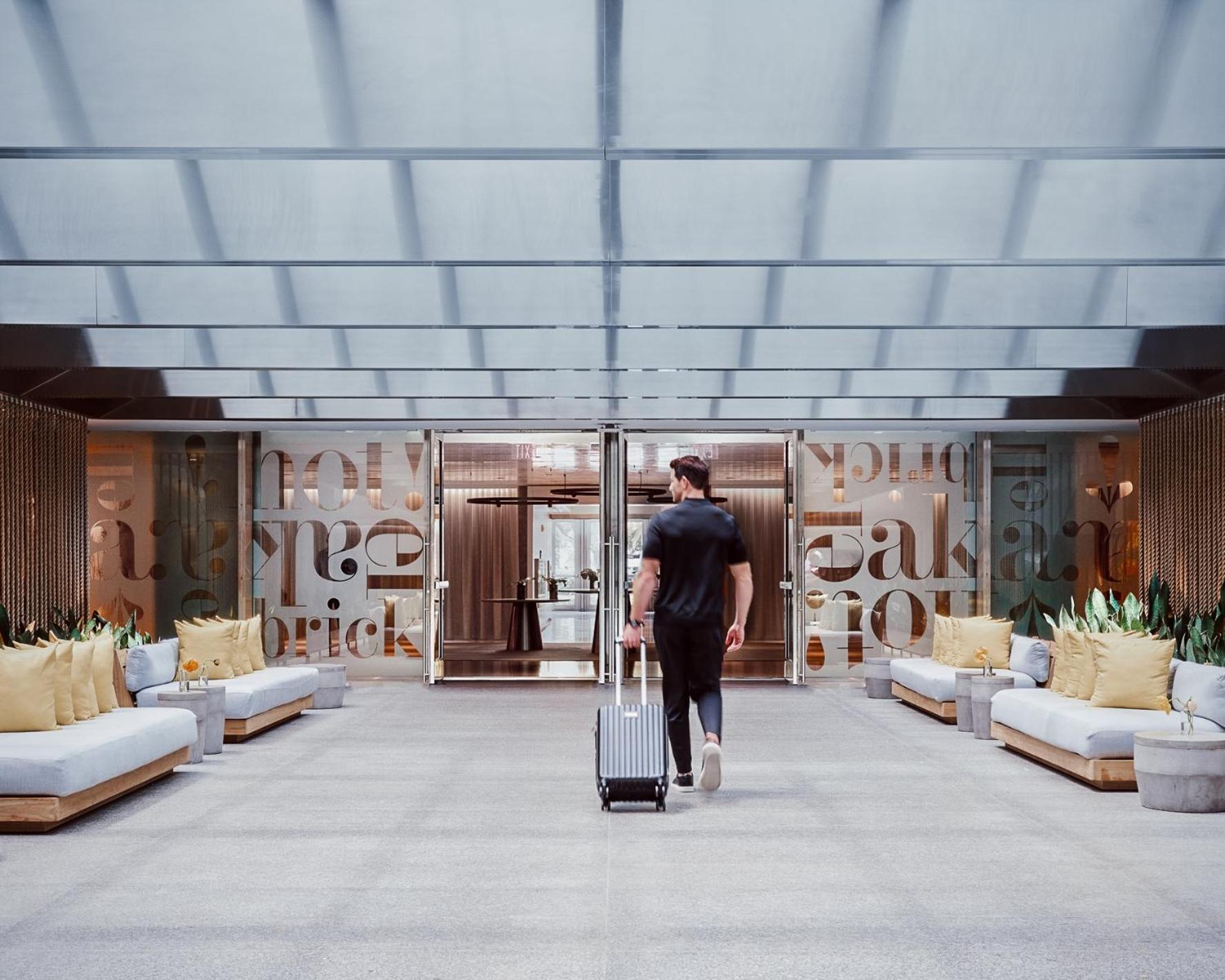 Private At Lux Free Parking * Miami