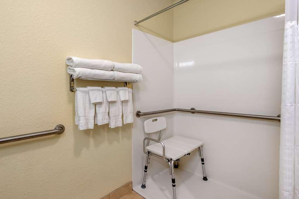Comfort & Northeast - Gateway Hotel St. Petersburg