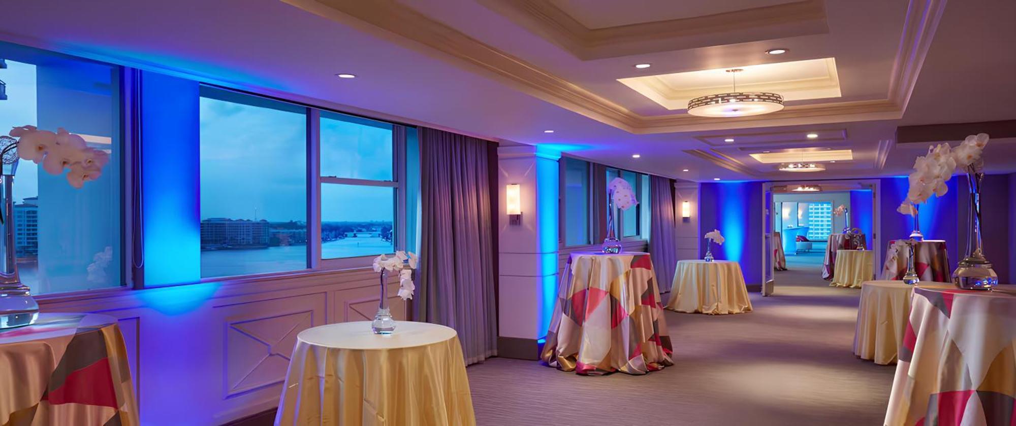 Waterstone & Marina Boca Raton, Curio Collection By Hilton 4*