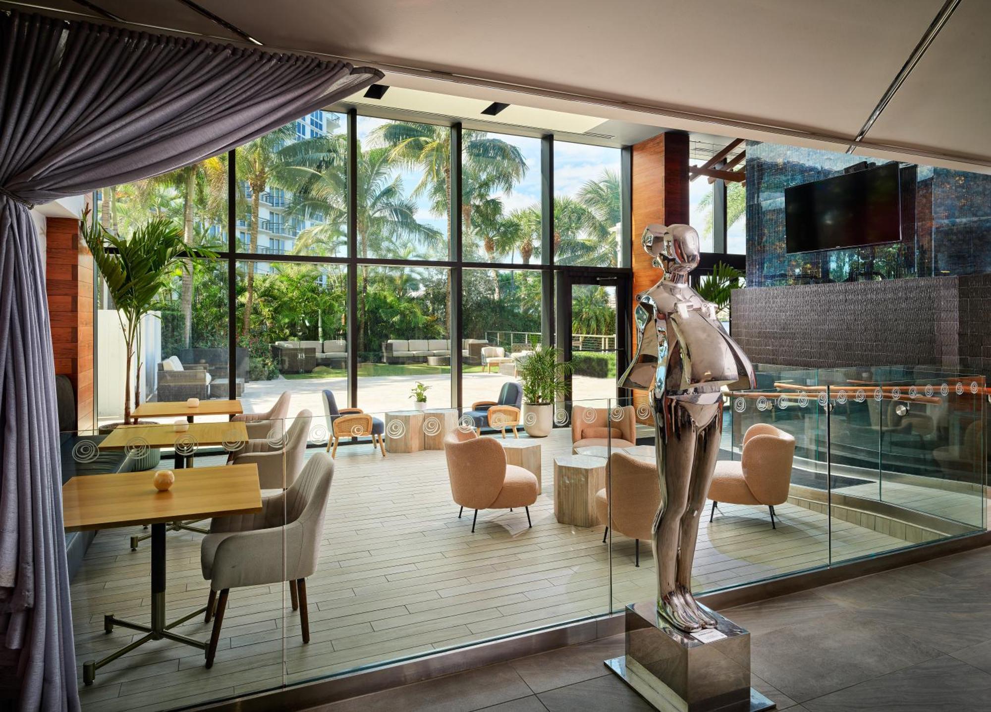 Waterstone & Marina Boca Raton, Curio Collection By Hilton Resort 4*