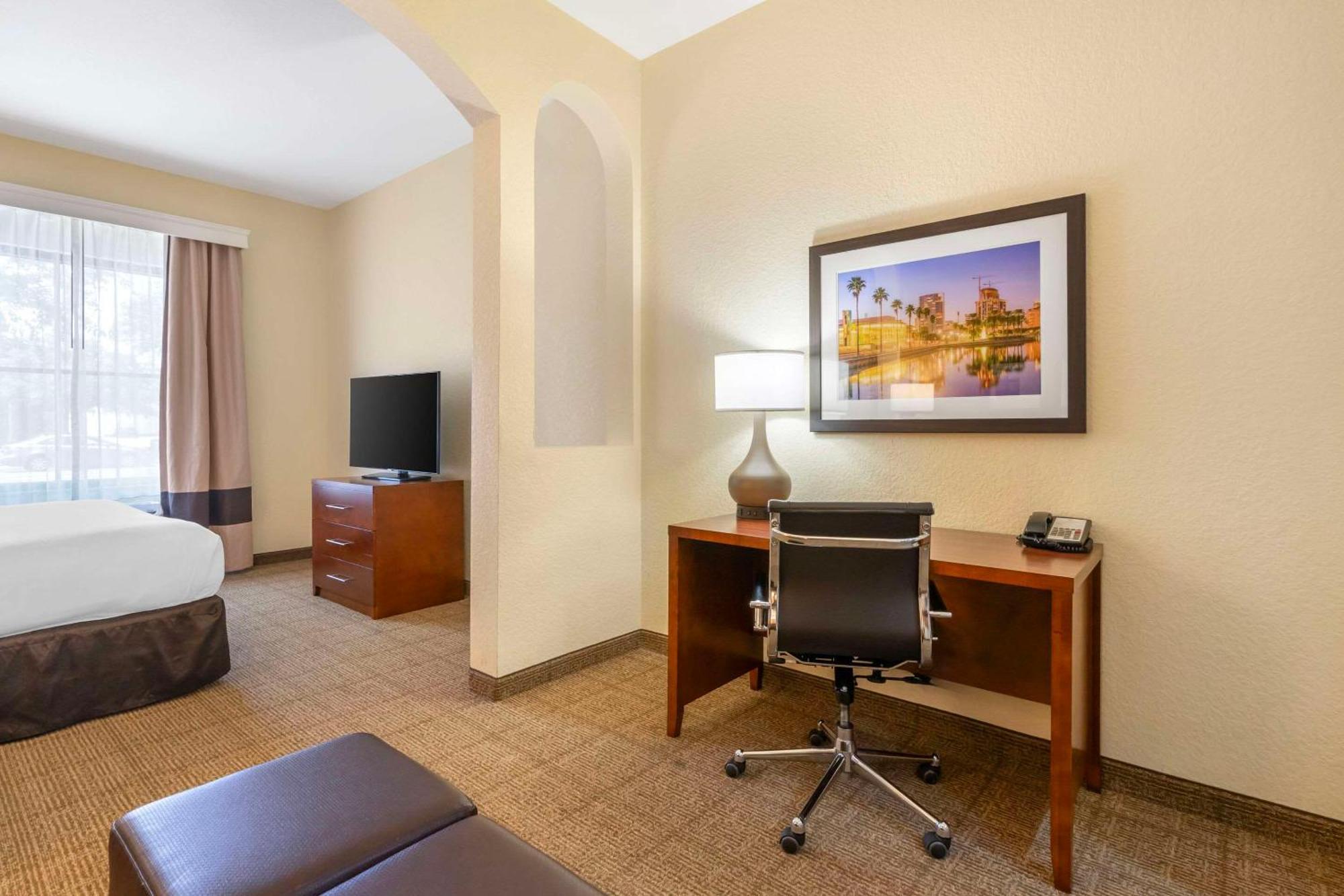 Hotel Comfort & Northeast - Gateway