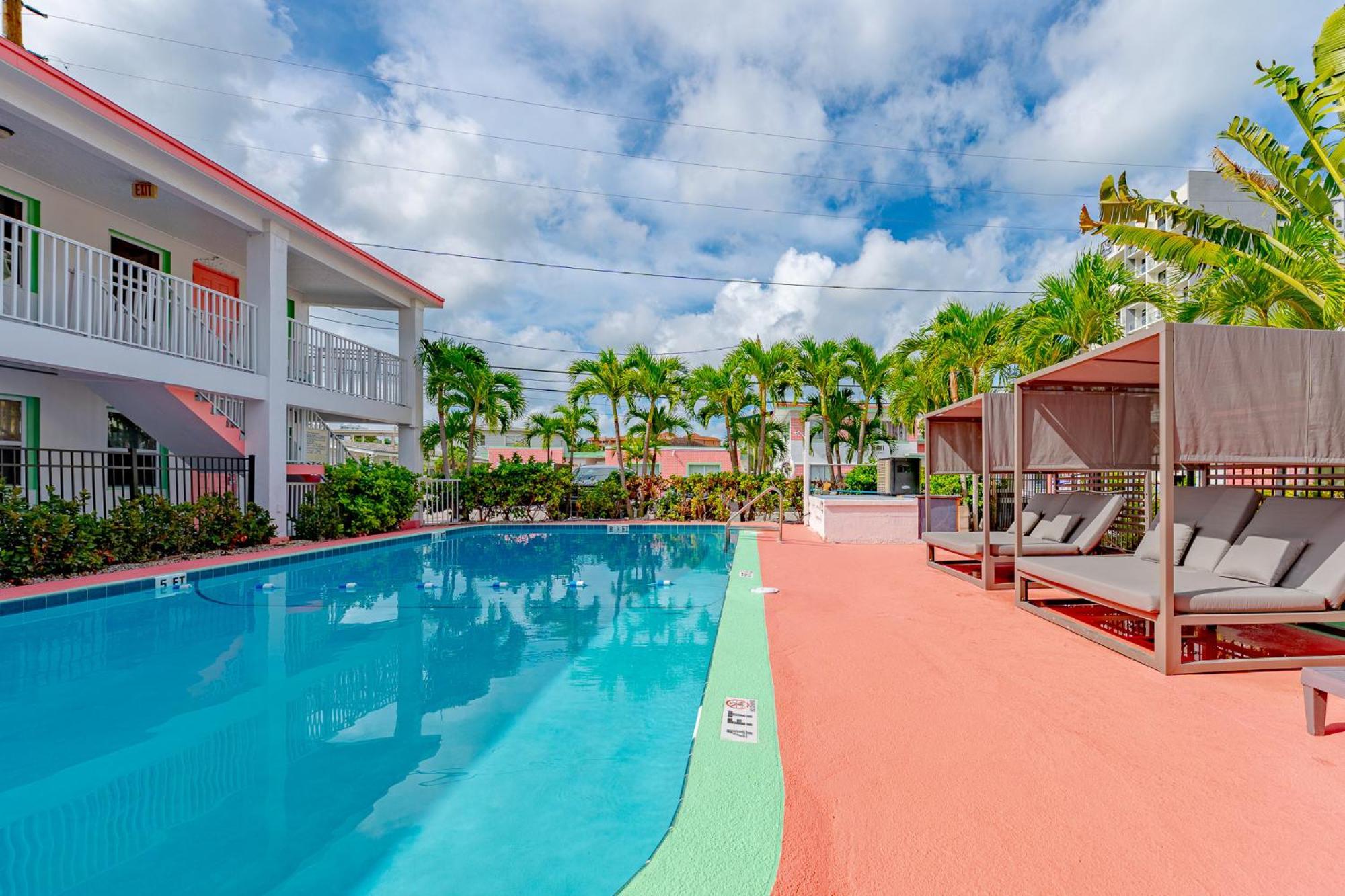 Tropical Breeze Apartment
