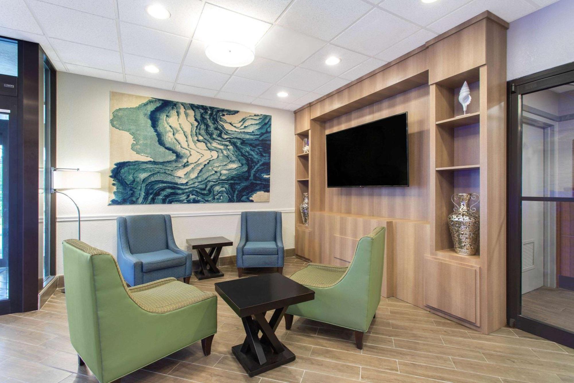 Days By Wyndham Orlando Conv. Center/international Dr Hotel Williamsburg