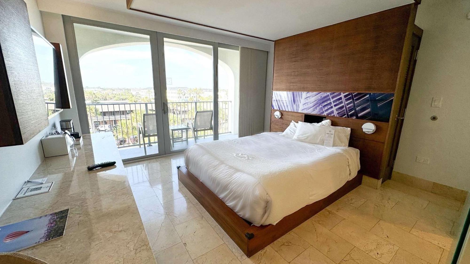 Resort Costa D'este & 4*