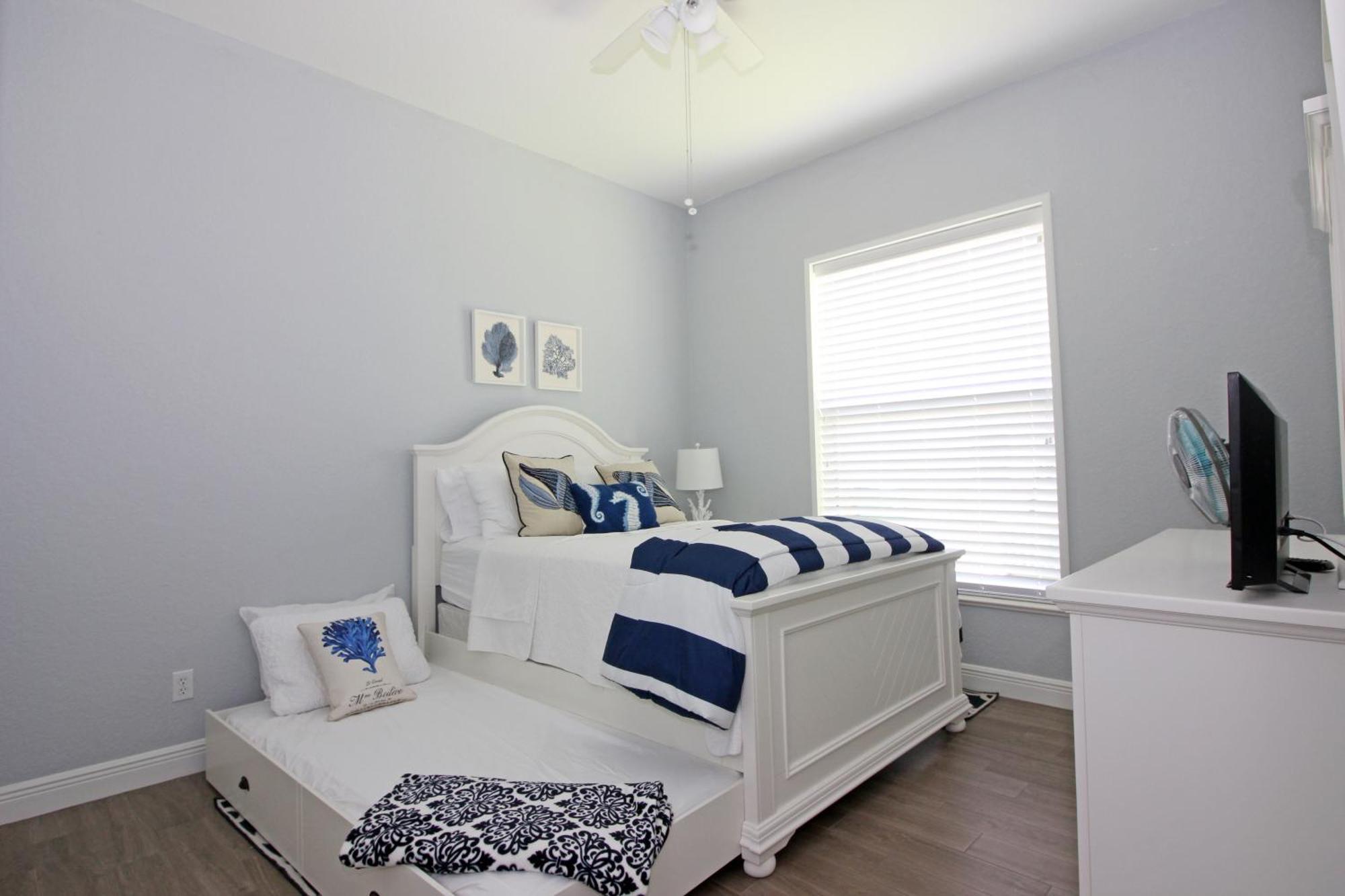 Villa Ocean Drive Sw Cape - Waterfront Private Locally Owned & Managed, Fair & Honest Pricing *