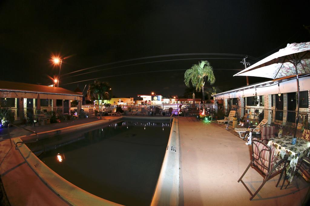 Adobe Hacienda Hollywood