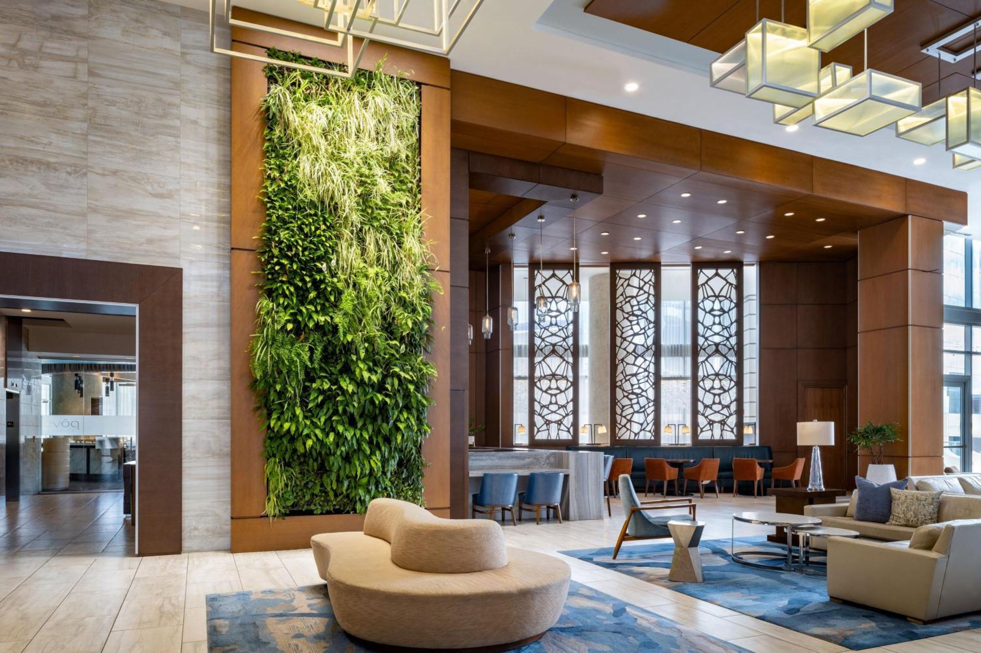 Hotel The Westin 3*