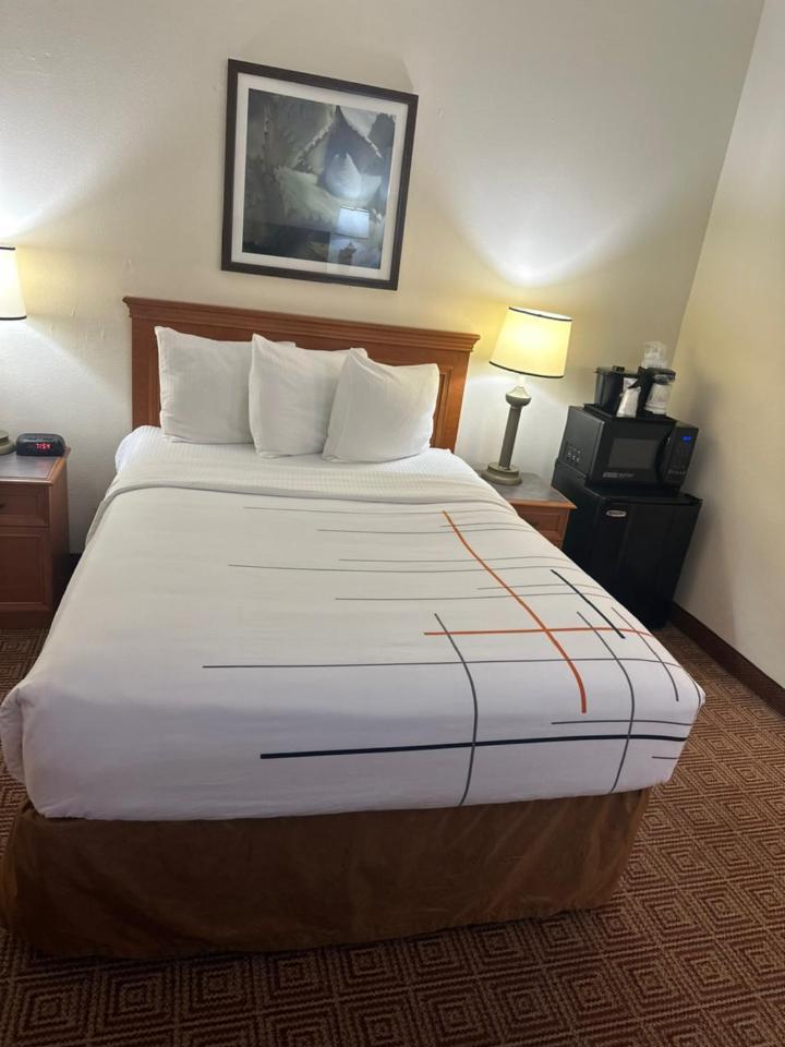 Hotel La Quinta & By Wyndham Sawgrass 3*