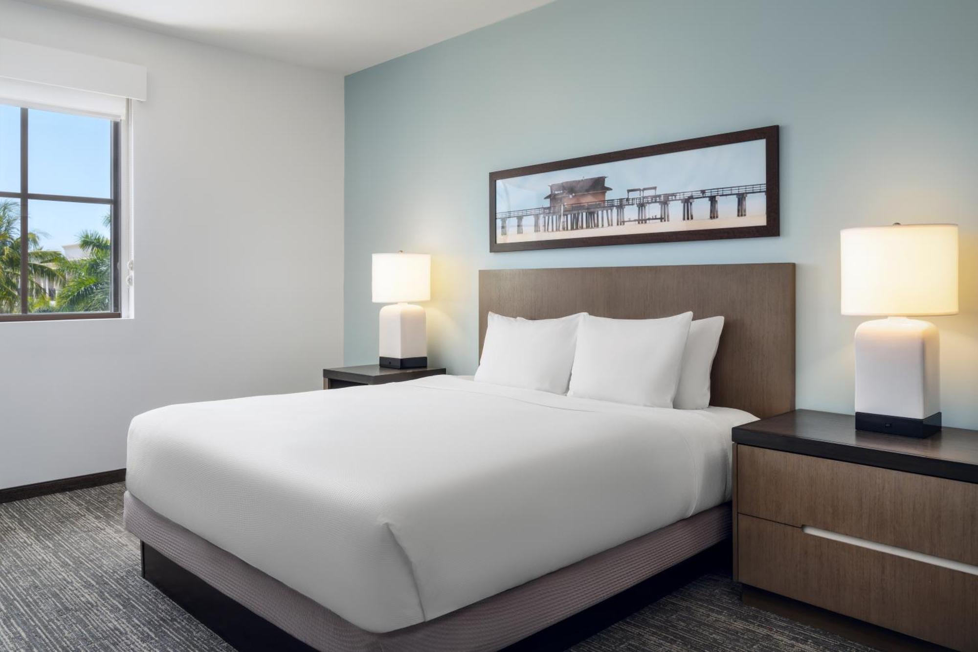 Hyatt House 5th Avenue Naples