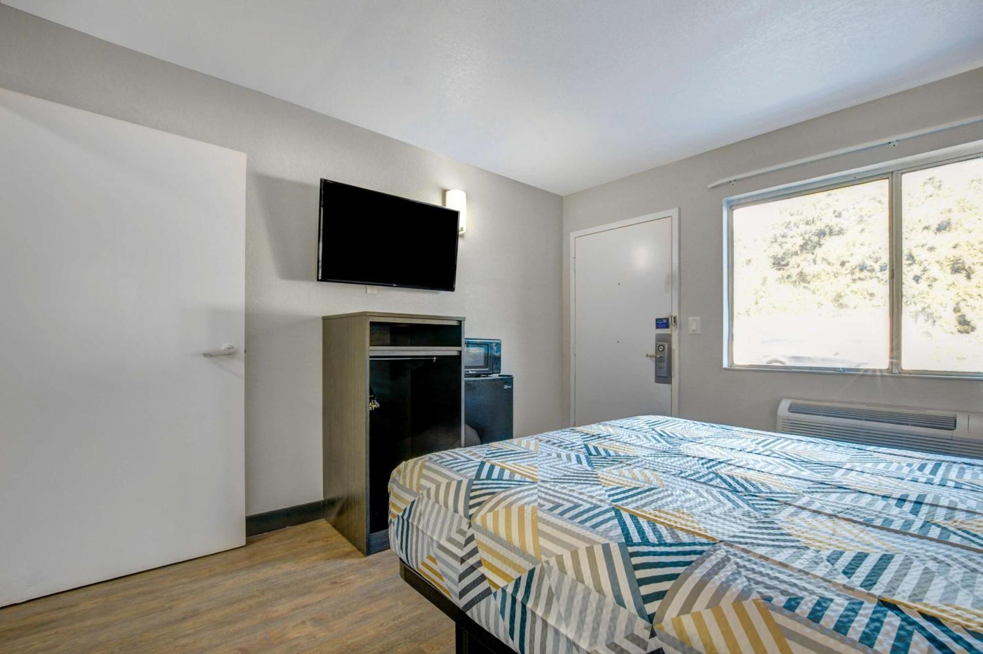 6-venice, Fl Hotel 2*