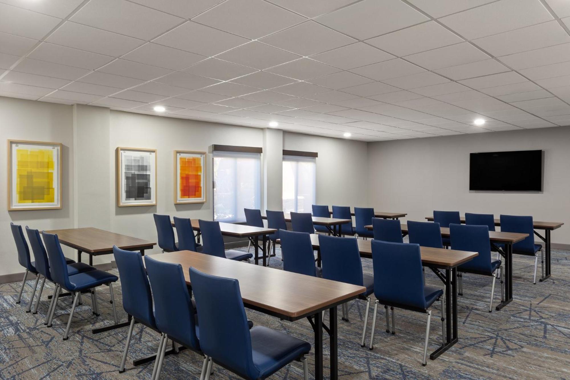 Express & Tampa-rocky Point Island By Ihg Hotel