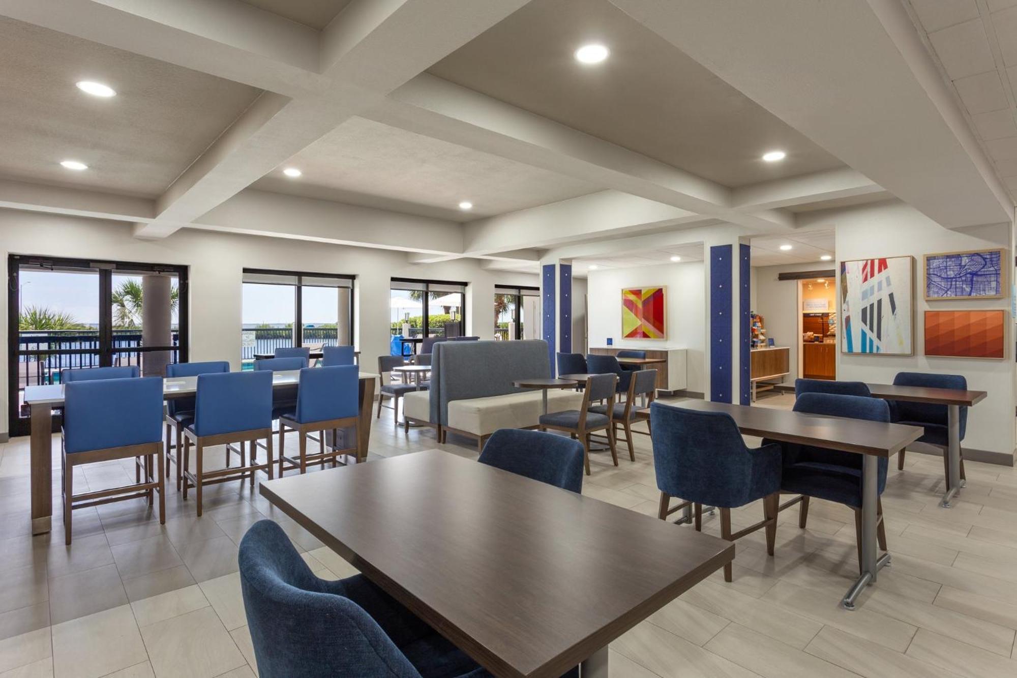 Express & Tampa-rocky Point Island By Ihg Tampa