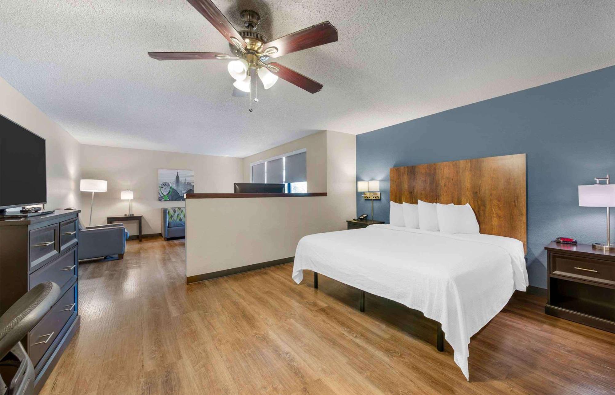 Extended America Premier - Lauderdale - Convention Center - Cruise Port Hotel