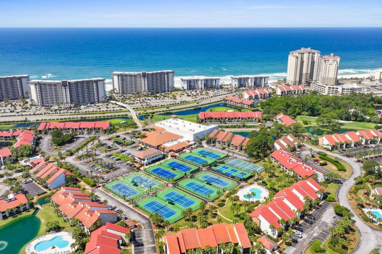 Edgewater Golf 605 Villa