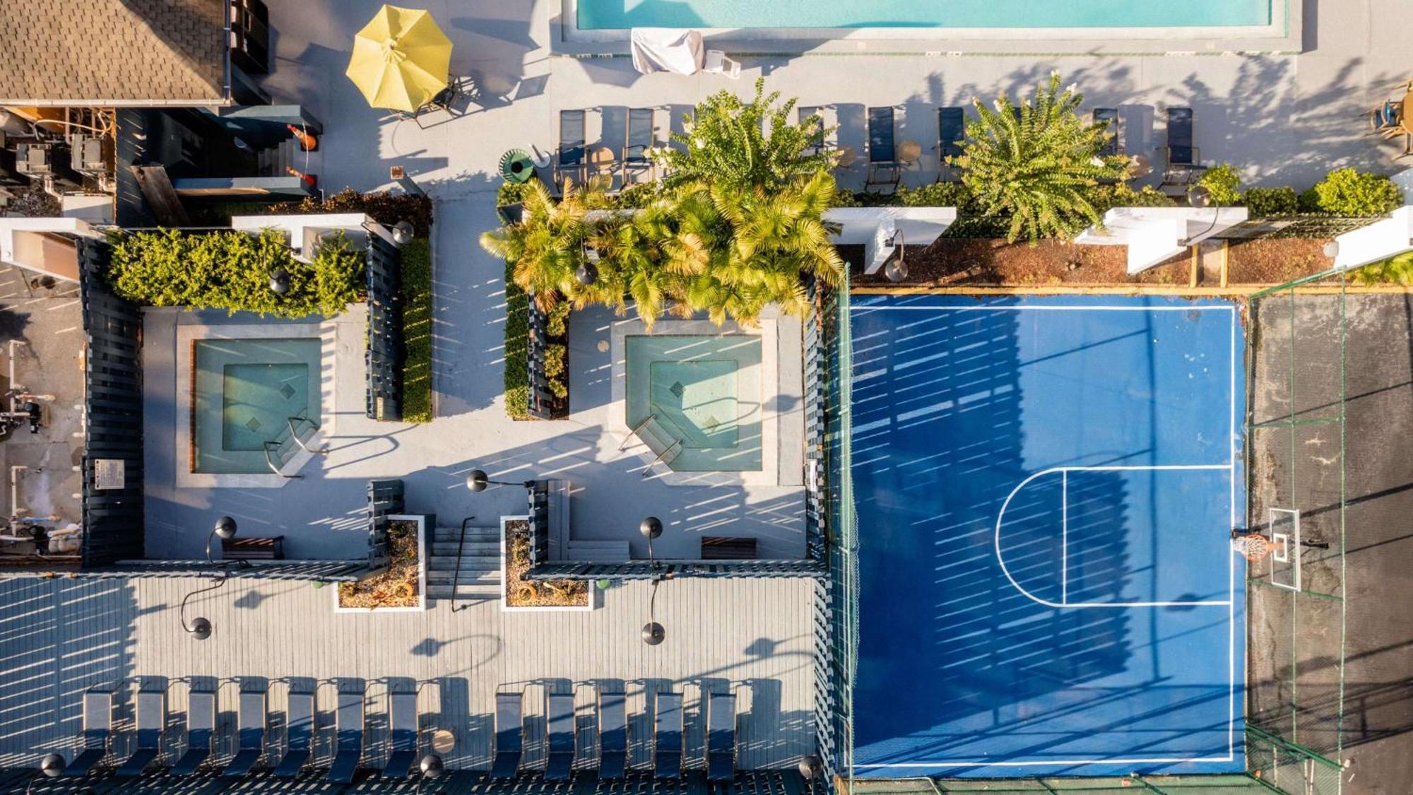 Hotel Western Gateway
