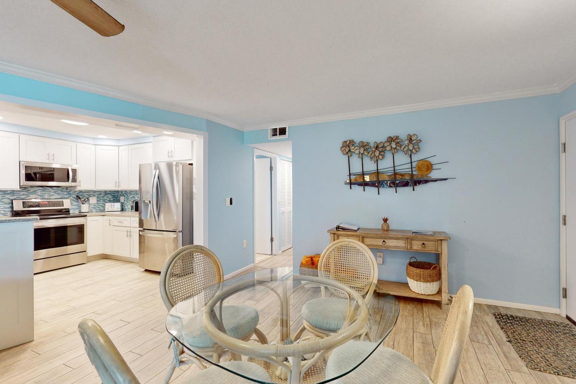 Gulf Place Apartment