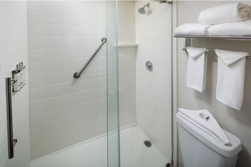 Hotel & - North 3*
