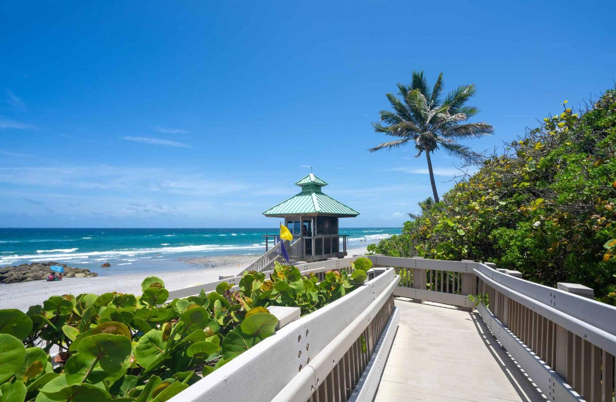 & - North Boca Raton
