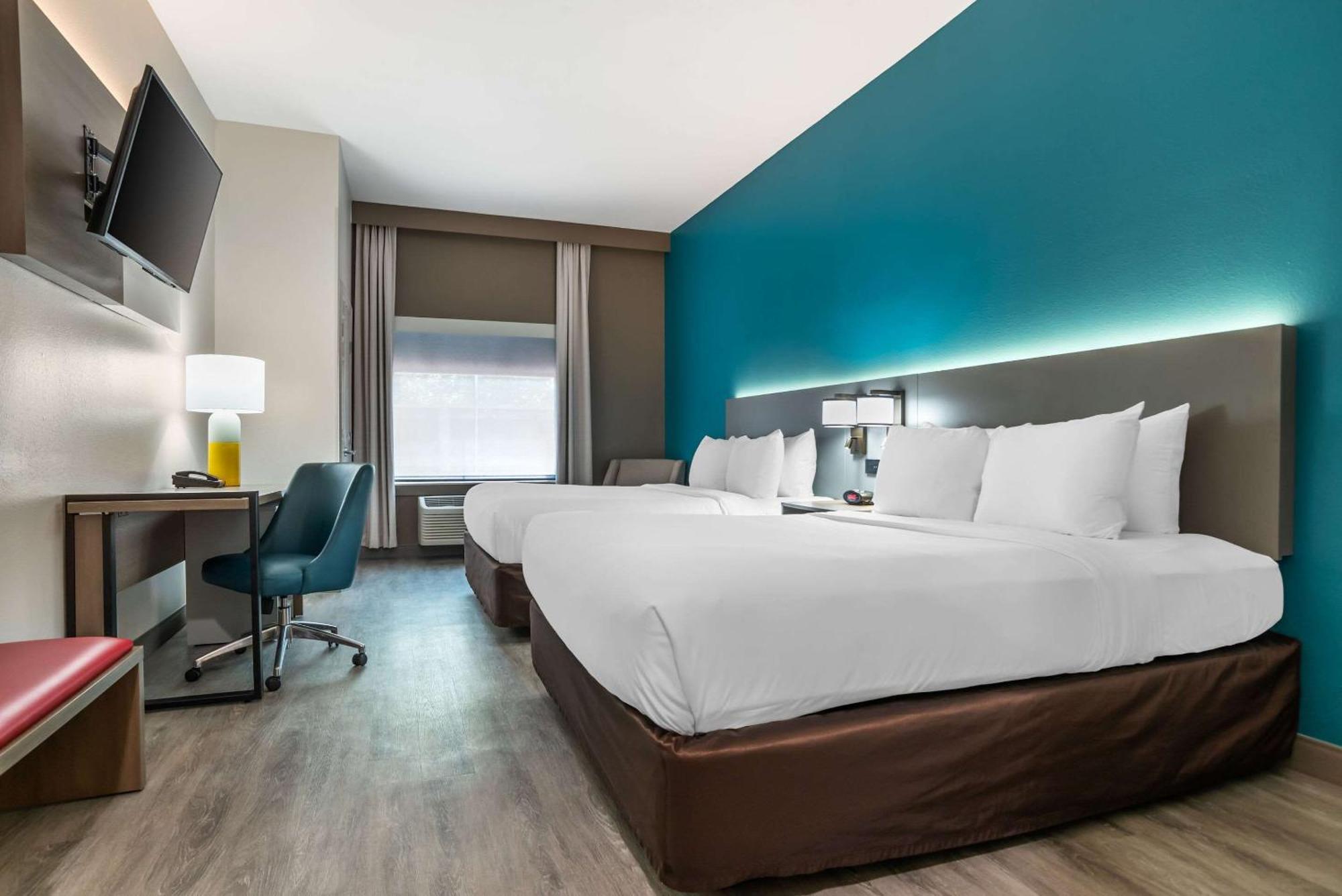 Comfort & Hotel Crestview