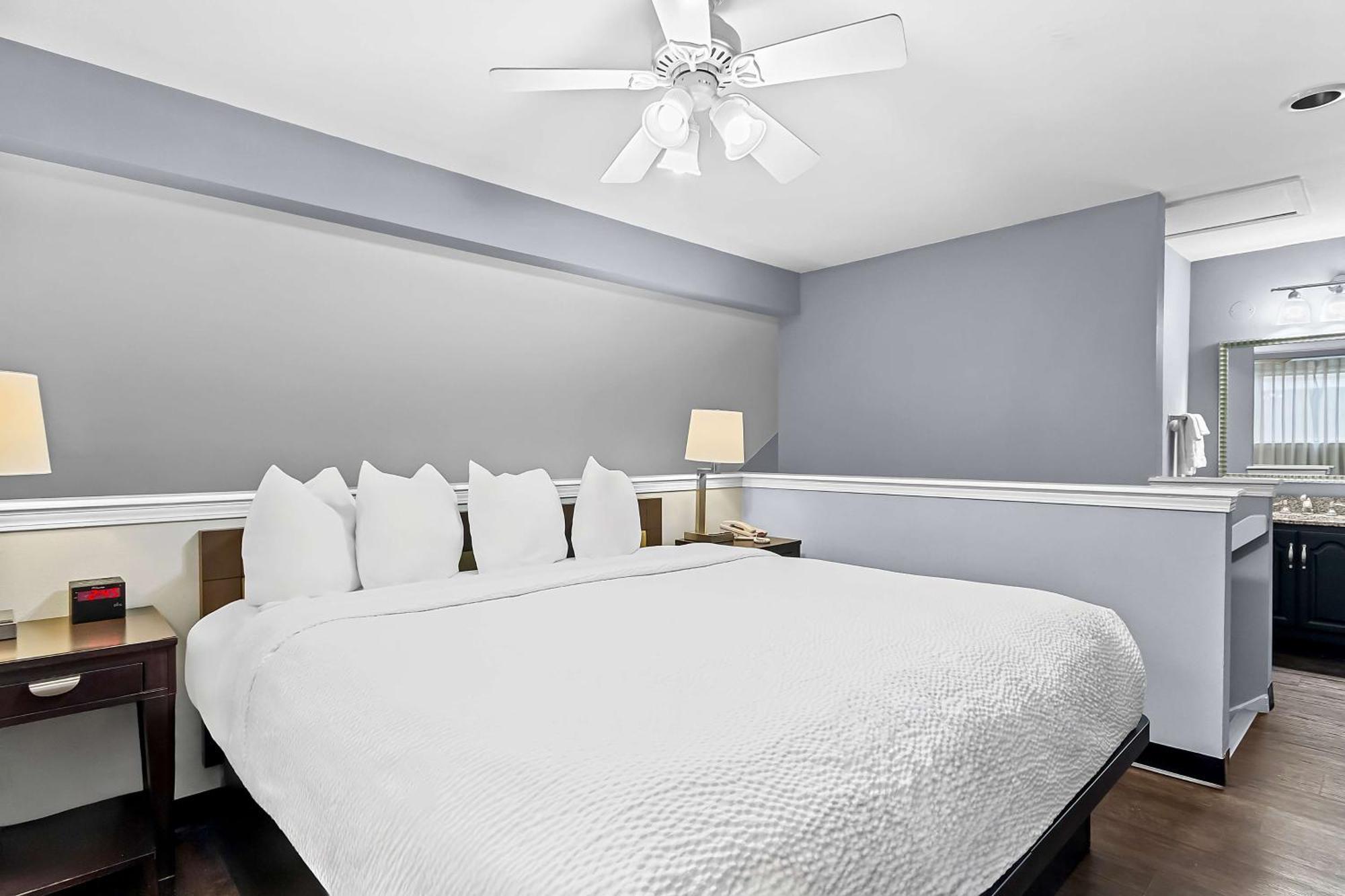 Surestay By Western Hotel