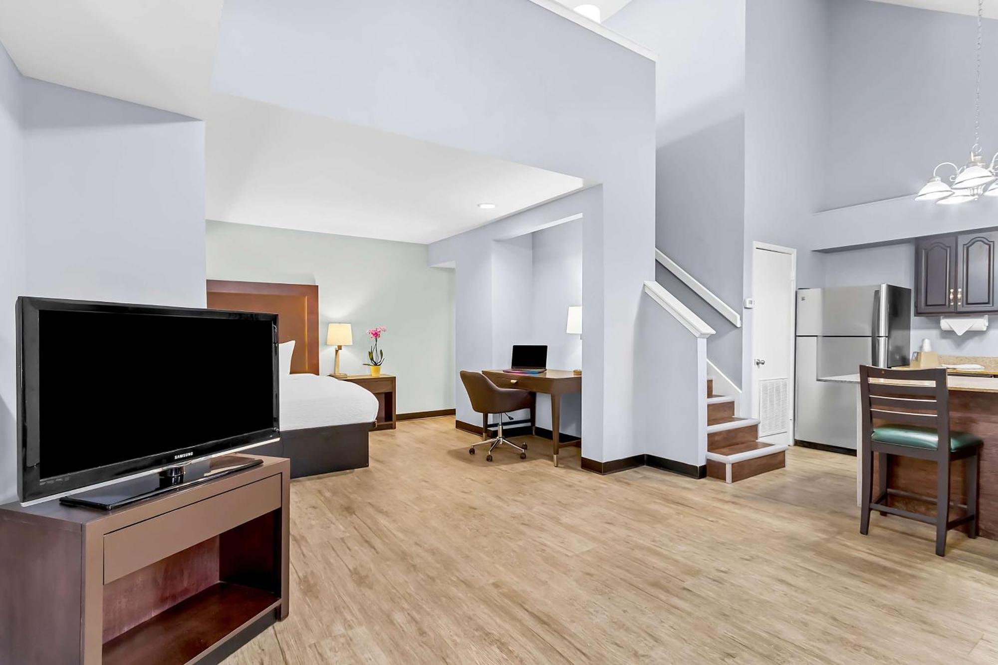 Surestay By Western 3*