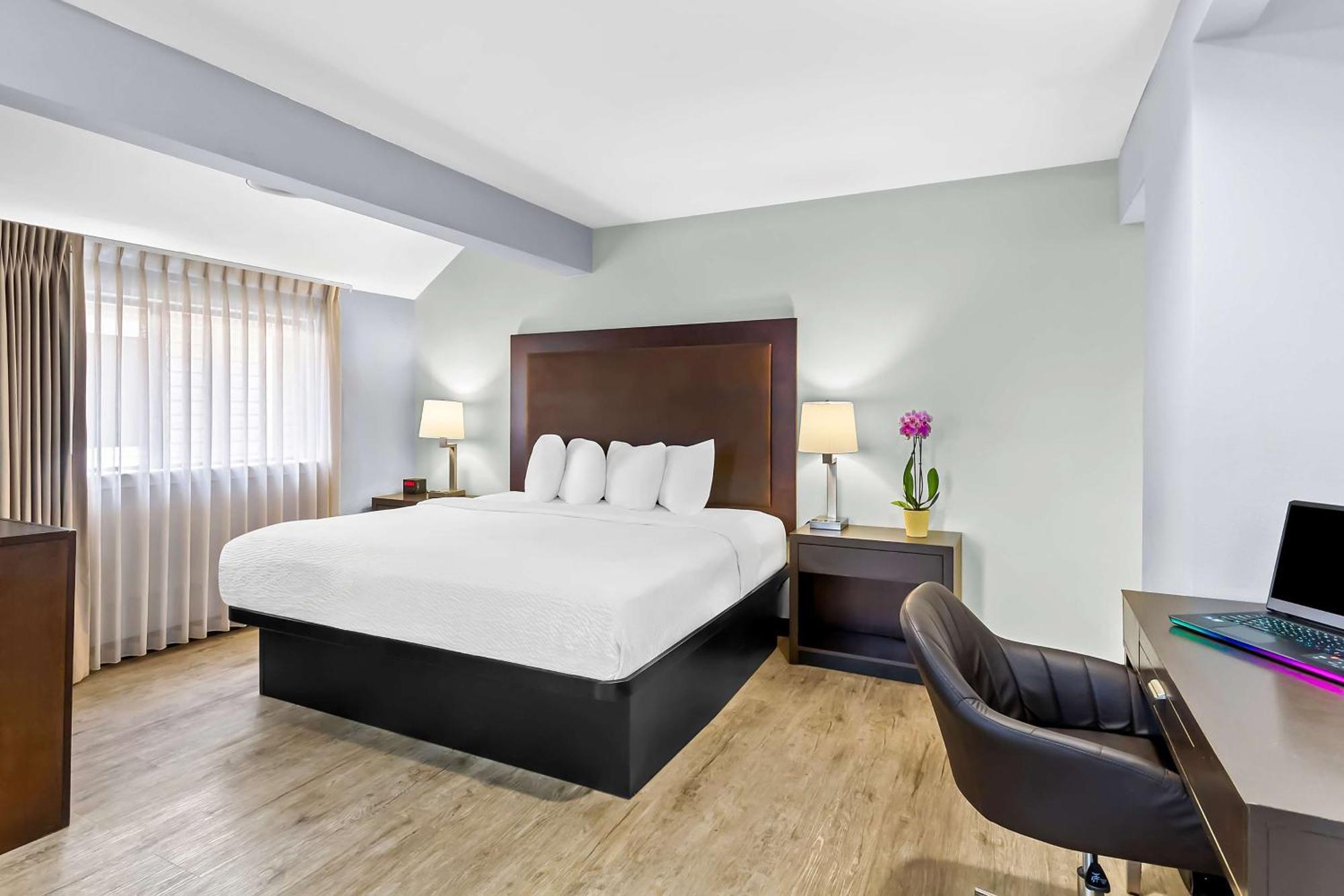 Surestay By Western Hotel