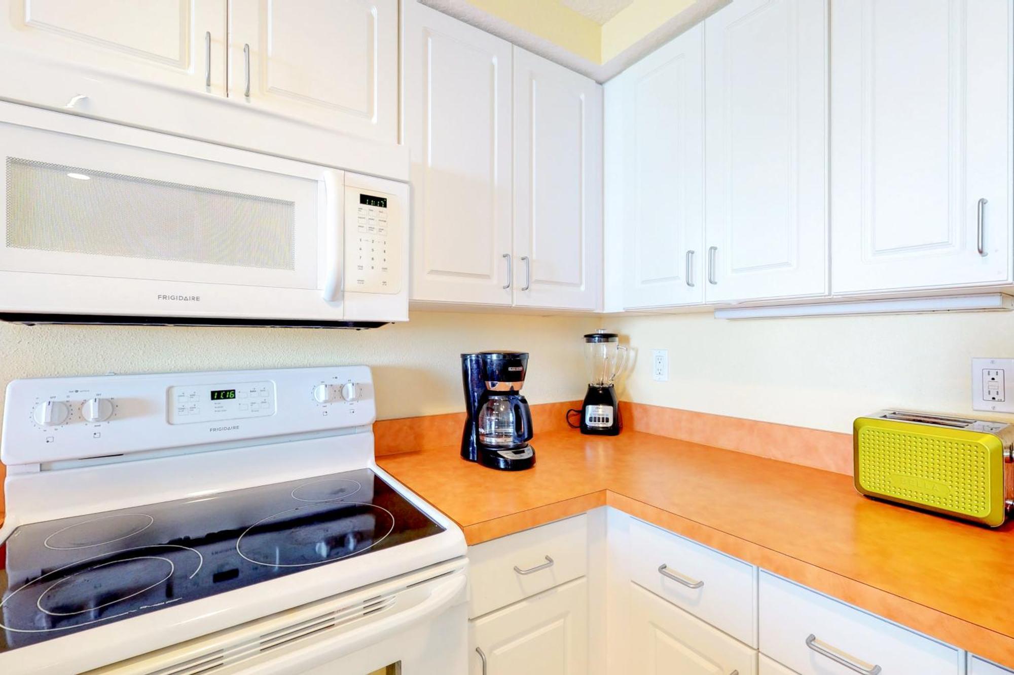 Ocean Walk 2023a & 2023b Apartment