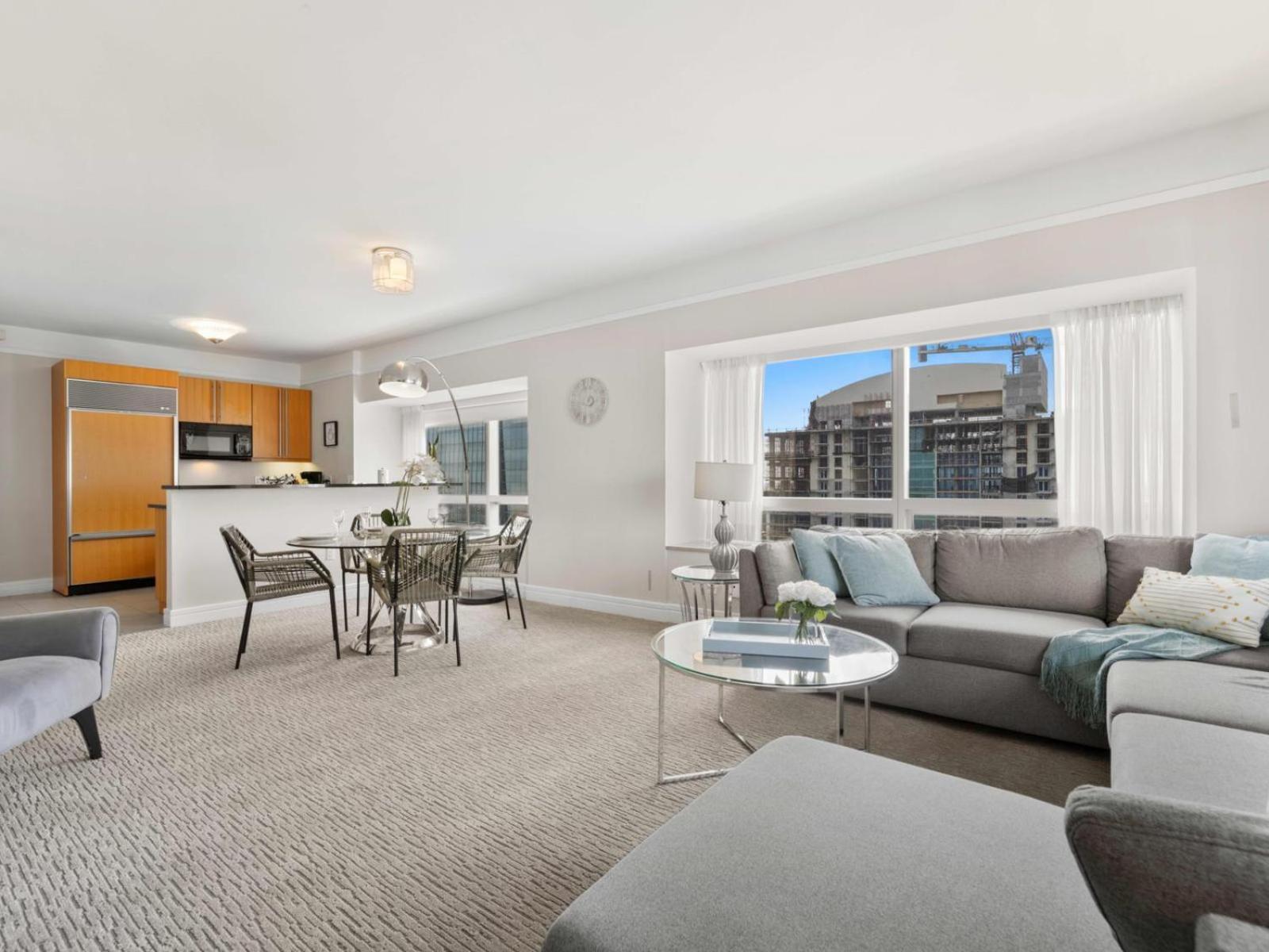 Casiola In Four Seasons Apartment *