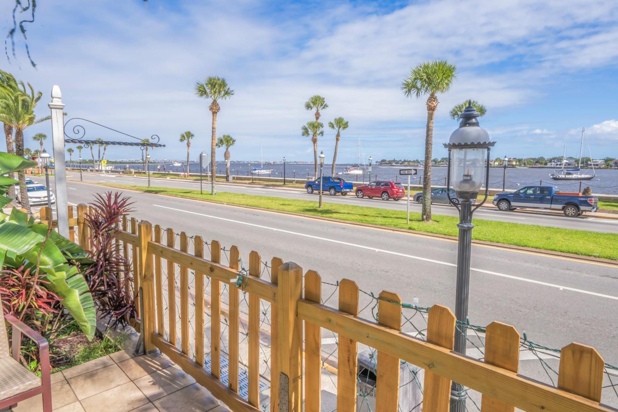Hilton Historic Bayfront