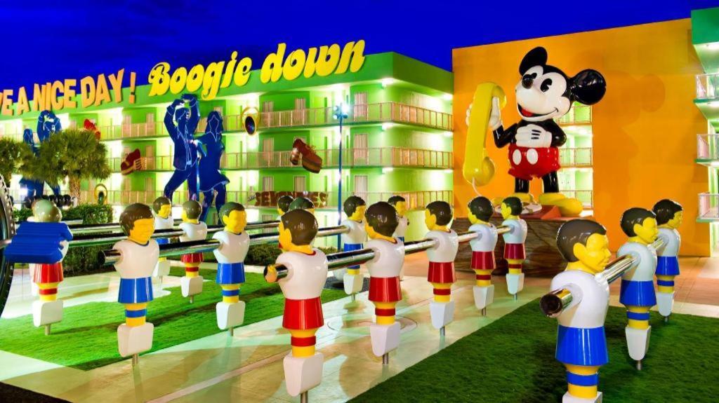 Disney's Pop Century 3*