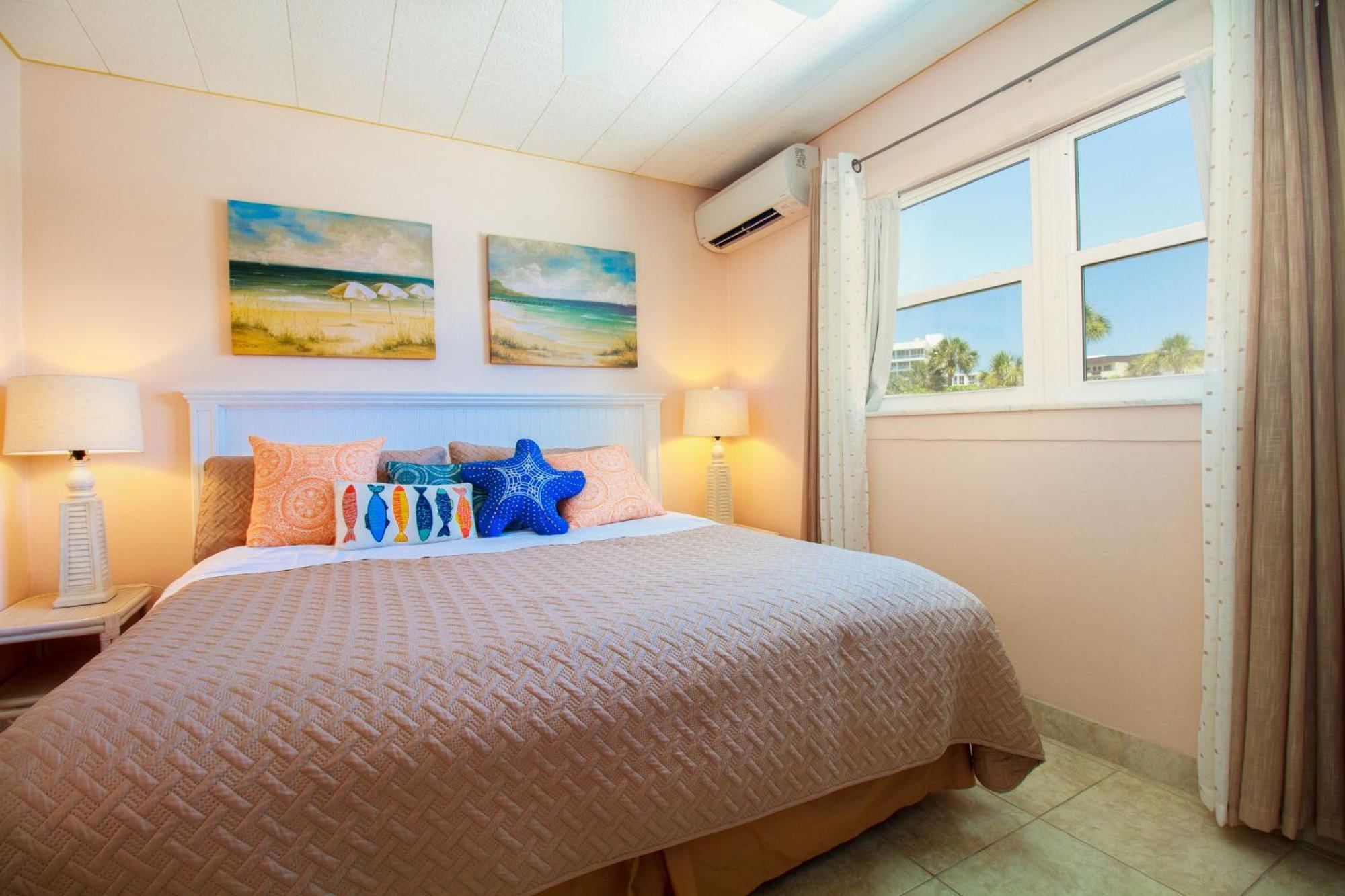 Resort Tropic Terrace #45 - Beachfront St. Pete Beach